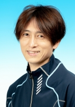 山崎　智也