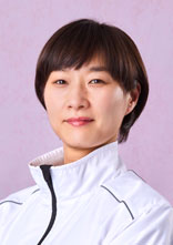 宇 野  弥 生