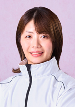 滝 川  真由子